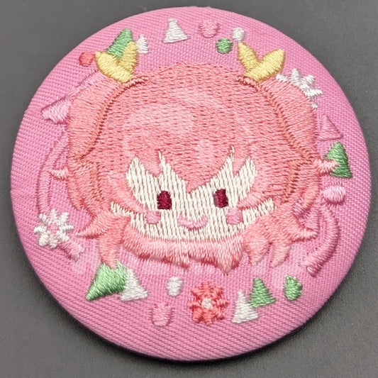 Project SEKAI - Embroidery Can Badge - Airi Momoi